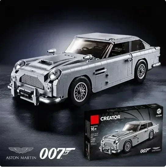 James Bond DB5 Classic Car