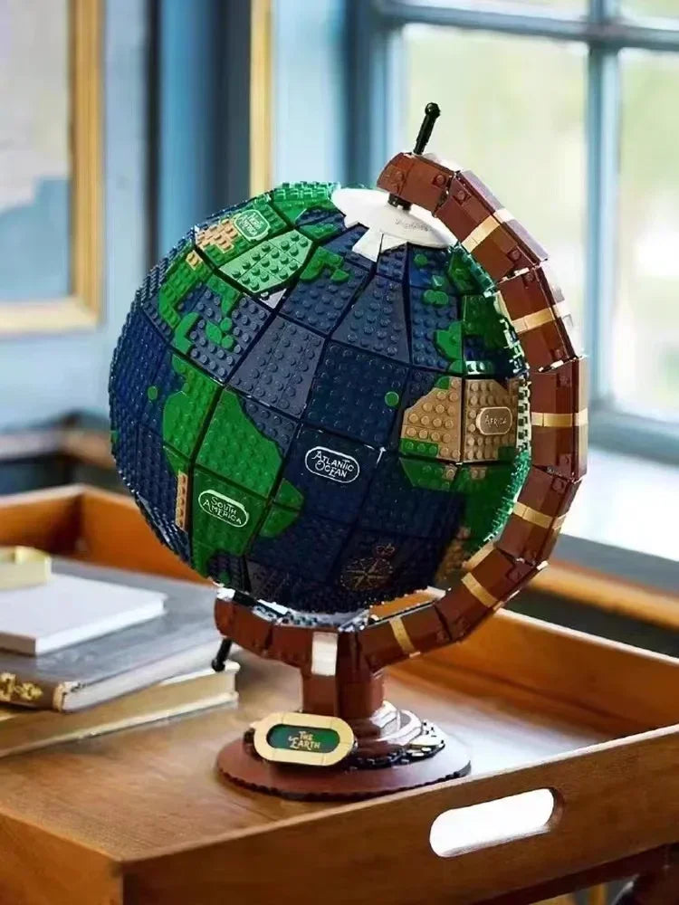 Earth Globe Bricks Set